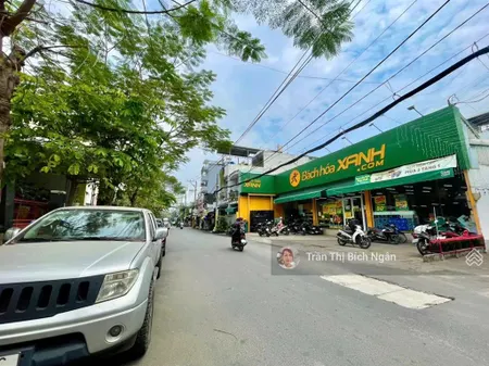 Đường 8m ngang 8m 160m2 4 tầng thang máy gần mt lê đức thọ 15 tỷ 8