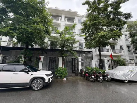 Siêu đẹp! liền kề nguyễn xiển 65m,5t,mt5.7m nhỉnh 20 tỷ, vỉa hè,kd tốt