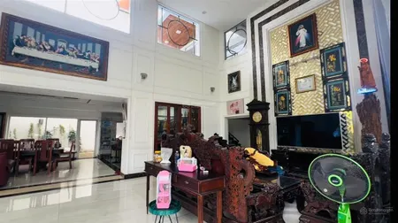 Bán căn biệt thự góc 2 mặt tiền siêu đẳng cấp giáp quận 10