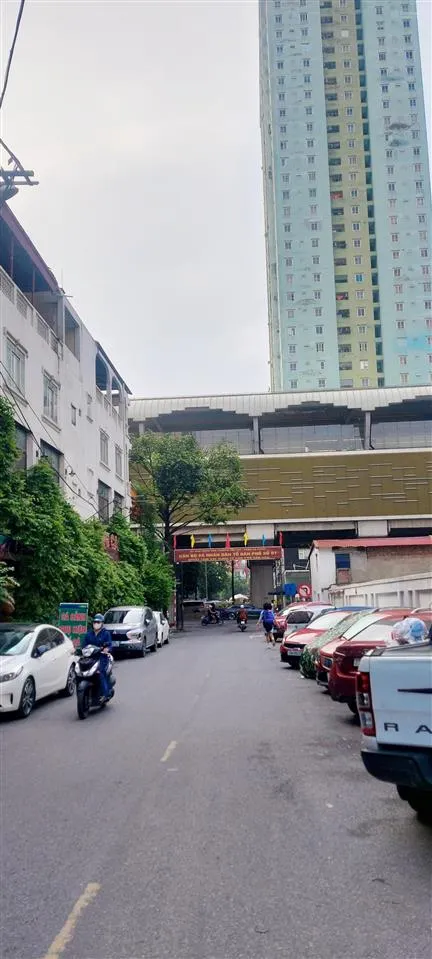 Nhà mỗ lao hà đông 33m 5 tầng full nội thất