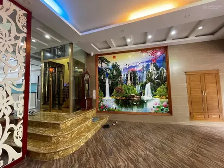 Bán nhà văn phú 110m2, nhà 2 mặt tiền view vườn hoa và view biệt thự. vị trí đẹp