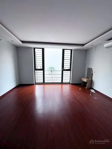 Bán nhà đẹp hà trì trung tâm quận hđ gần bãi đỗ xe ngày đêm