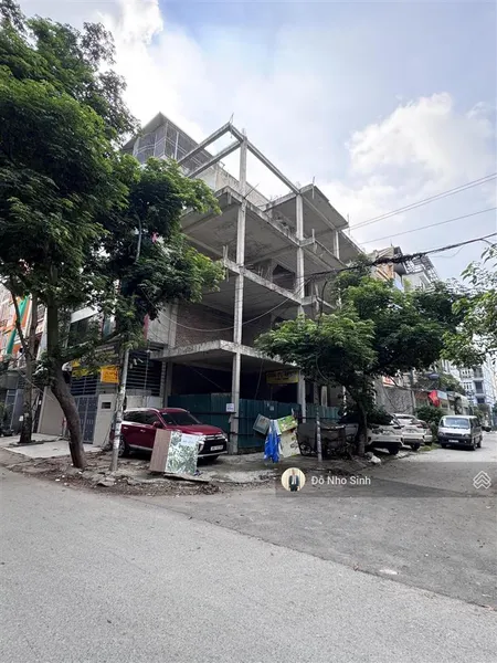 Bán biệt thự căn góc mỗ lao hà đông diện tích 178m2 4 tầng mặt tiền 18m giá chỉ 32 tỷ có tl
