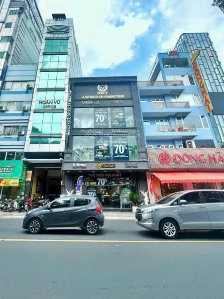 Bán nhà siêu vị trí mt nguyễn gia trí bình thạnh ( 8x21) 4 tầng hdt 165tr/th bán 75 tỷ