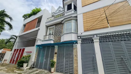 Biệt thự view sông sài gòn 6 x 18m 4 tấm chủ thiện chí bán