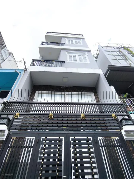Hxh 6 tầng (4,5 x15) gần chợ bà chiểu phù hợp ở hoặc làm chdv