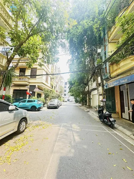 Bán nhà phố minh khai, 72m, 5t, mt 5,5m phân lô, ô tô tránh, vỉa hè, văn phòng, đầu tư chỉ 21,5 tỷ.