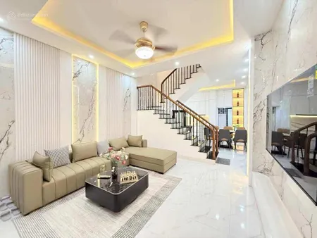 Nhà đẹp kim ngưu 45m mt 4,3m nội thất xịn mịn nhỉnh 9 tỷ