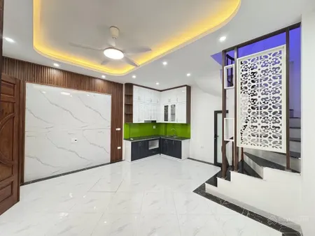 Xuân phương 33m2 x 5 tầng mới koong, ngõ thông tô, nhỉnh 6 tỷ