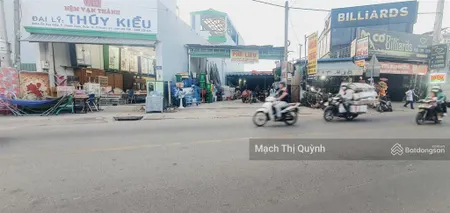 Mặt tiền hà huy giáp q12 dt 350m2 thổ cư 245m2, giá 19 tỷ. có sẵn nhà kho