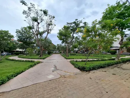 Biệt thự view công viên đẳng cấp châu âu thiết kế 4 tầng 10 x 24m liền kề quận 8 chỉ 24,2 tỷ