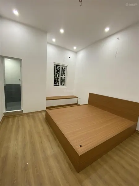Chính chủ bán nhà đẹp hoàng hoa thám, tt ba đình 27/30, 4t, mt 6m, 6.8 tỷ, tặng toàn bộ nội thất