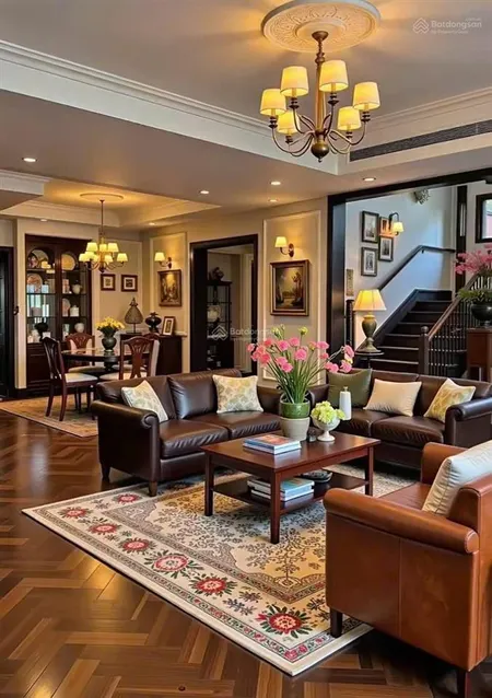 Nhà tân cổ điển chủ gốc pháp thang máy view đẹp tại triệu việt vương, 12.6 tỷ, 42m2, hoàn kiếm