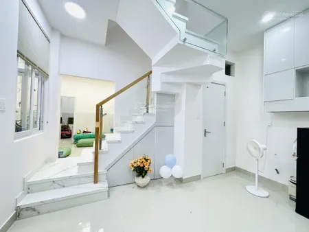 Chưa qua đầu tưnhà ở ngay65m2ngang 5m4tầng6pn7wcquang trung p10 gvchỉ 6,75tỷ tl