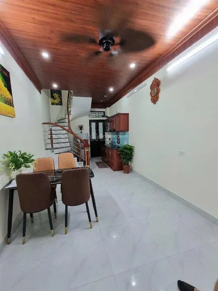 Bán nhà phố khâm thiên đống đa 5 tầng dân xây 2 mặt ngõ 27m2 5.7 tỷ