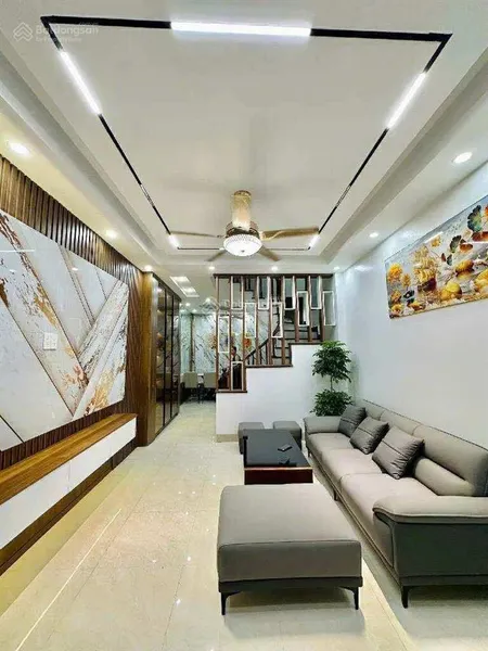 Tân mai, nhà phân lô, ô tô đỗ cửa, ngõ thông, kinh doanh, 42m hơn 9 tỷ