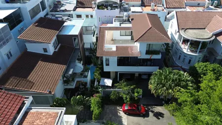 Bán biệt thự đẹp giá hời sổ đỏ chính chủ 20.9 tỷ