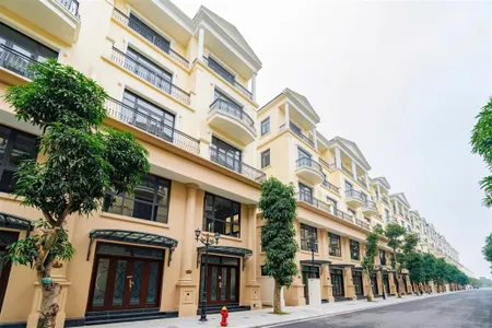 Liền kề đông nam đảo dừa vin 2 diện tích 63m2 giá chỉ 10,1 tỷ xây 5 tầng sổ lâu dài 0911 051 ***