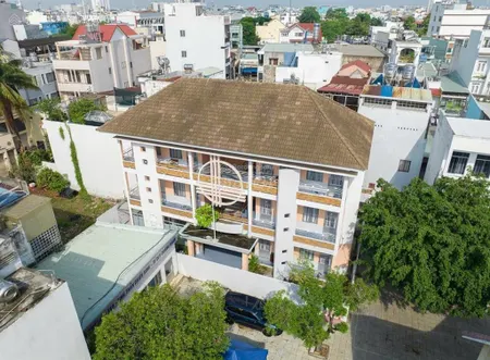 Bán nhà biệt thự lớn giá trị cao ngay đường trường chinh tân bình