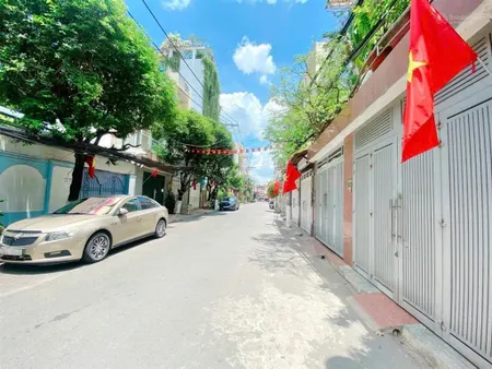 Lô góc 2mt hẻm xe tải 10m ngay ga t3 hoàng hoa thám, tân bình