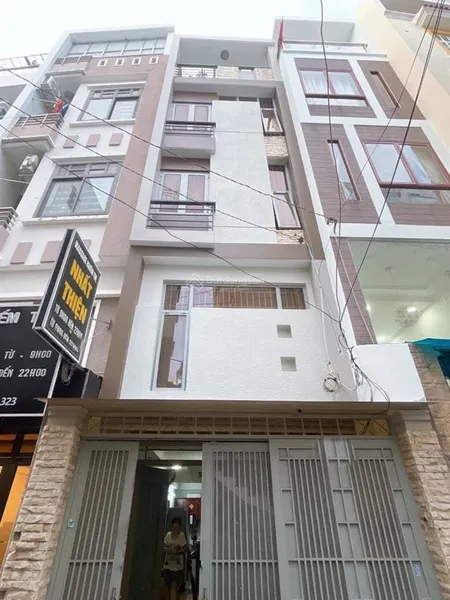 Bán nhà sát mặt tiền hẻm xe hơi cách mặt tiền chỉ 1 căn