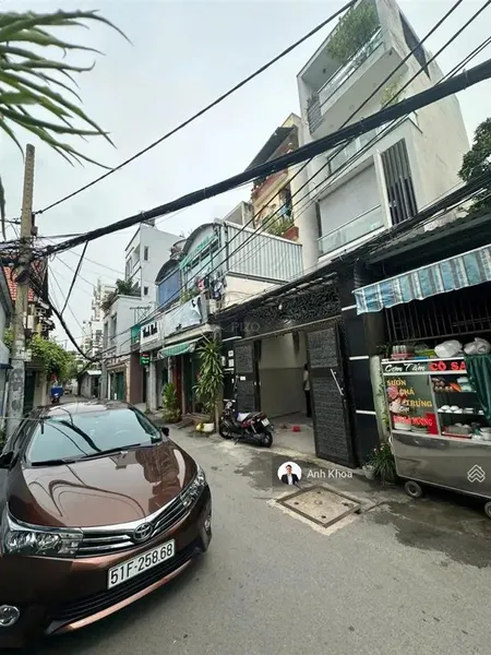 Mặt tiền đường trần hữu trang, pn (50m2 vuông vức) ngang đẹp 5m. 5 tầng xây mới. chỉ 10,5 tỷ tl.