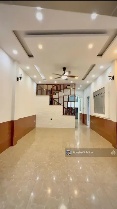 Bán nhà ngọc thuỵ 63.1m2 6.7 tỷ, 4 tầng 5 ngủ bếp rộng