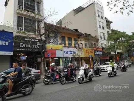 Bán nhà kinh doanh mặt phố ngọc lâm, giá 55 tỷ chủ tiện chí bán nên giá thương lượng mạnh