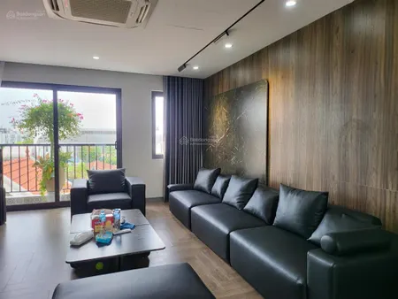 Bán nhà phố nguyễn lam, 42m2 7 tầng mặt tiền 5m, 13 tỷ, ô tô 7 chỗ, thang máy, gần mặt phố