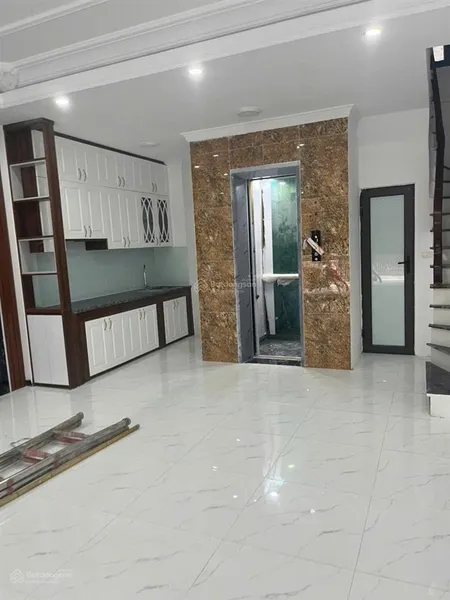 Bán nhà vũ xuân thiều, nhà mới ở luôn, gara oto, 2 thoáng, 50m2, 11,8 tỷ