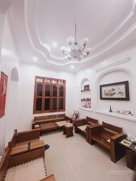 Bán nhà dân xây 70m2 ngõ thông hoàng như tiếp 4 tầng chắc chắn, nội thất gỗ xịn 17 tỷ