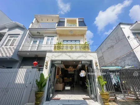 Nhà hẻm xe hơi full nội thất hẻm xe hơi4x18mxây 1trệt 1lầu sân thượng 3pncó phòng dưới trệt