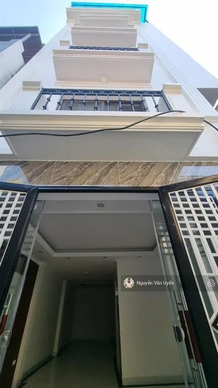 Bán nhà lạc long quân, cầu giấy, 45m2 x 5t x 4,6 mặt tiền, ngõ rộng, thông thoáng, vị trí cực đep