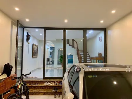 Đẹp điên! phân lô vip nguyễn thị định, ô tô tránh, gara 7 chỗ, kinh doanh sầm uất, vỉa hè 2,5m