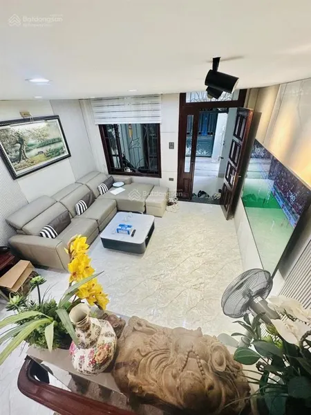 Nhà đẹp phố vip khu vực hiếm nhà bán dân xây nhà có lộc thành đạt 11,x tỷ