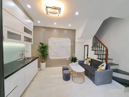 46 tỷ sở hữu ngay toà nhà dòng tiền trần thái tông 126m2*10t mt 8m thang máy nở hậu