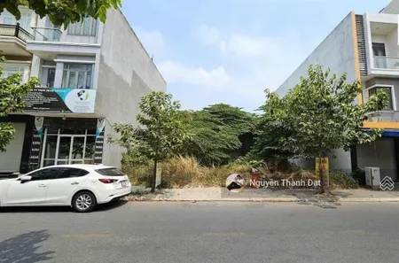 Bán đất đầu tư 90m2 giá 1,35 tỷ mặt tiền đường phạm ngũ lão, dĩ an, bình dương, shr