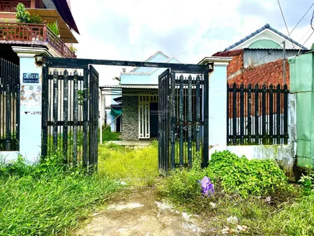 Bán gấp lô đất mặt tiền vườn thơm, diện tích 9mx32m, giá 6.9 tỷ (tl), đường rộng 12m thông