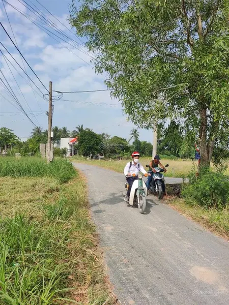 Đất nền mặt tiền nhựa, thông thoáng, đường cộng lạc