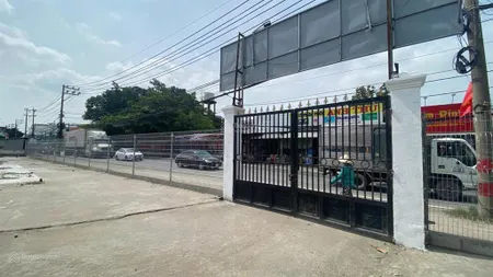 Bán đất mt đường nguyễn duy trinh, phường phú hữu, quận 9. dt(55x150m), cn 5551m2, giá 350 tỷ
