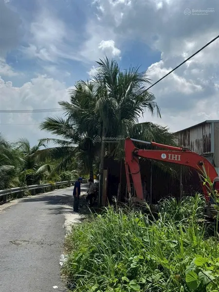 Bán đất mặt tiền kênh a ngang 10m x 47m giá 8,5 tỷ
