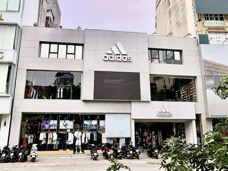 Mặt phố thái hà bán đất tặng nhà 135m x mặt tiền 10m lô góc ô tô tránh thửa đất vuông vắn
