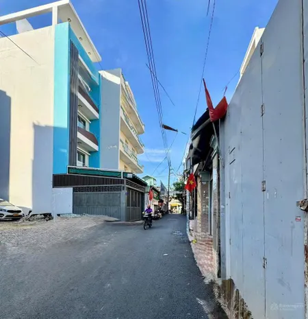 Duy nhất lô đất mặt tiền còn sót lại.nguyễn khuyễn, p12, q. bình thạnh.
