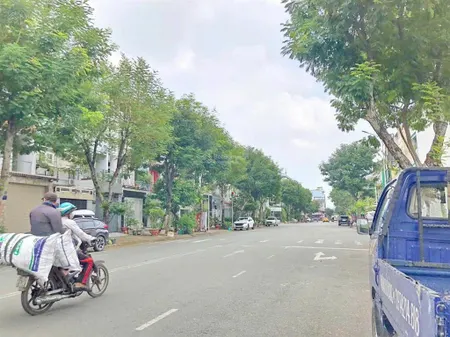 Đất mặt tiền đường số 40 kdc tân quy đông. p. tân phong quận 7 còn duy nhất 1 lô
