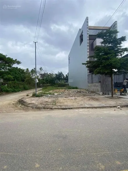 Cần bán lô đất 3 mặt tiền ngay trung tâm nam phước giá chỉ 3 tỷ