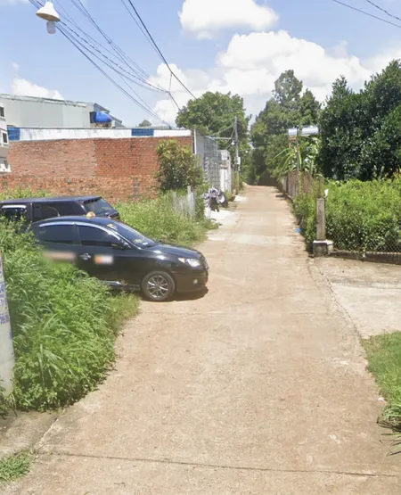 Đất diện tích: 170m3, 6x28 sát bên Siêu Thị Go, khu sầm uất, đường oto to rộng, phường Buôn Ma Thuột Trung tâm,