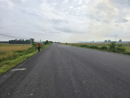 Hạ giá 4 tỷ bán gấp mt đường hồ chí minh rộng 40m kết nối liên tỉnh