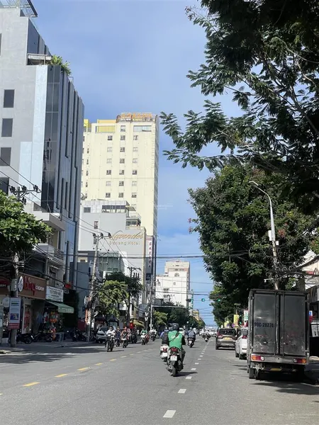Bán lô kề góc mặt tiền hơn 6m nở hậu, sát nguyễn văn thoại sầm uất, cách biển mỹ khê 500m