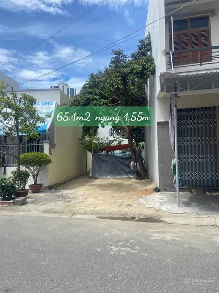 Bán đất (65.4m2, ngang 4.5m) mặt tiền đường bùi huy bích vĩnh hoà cách biển 450m. giá 4.7 tỷ