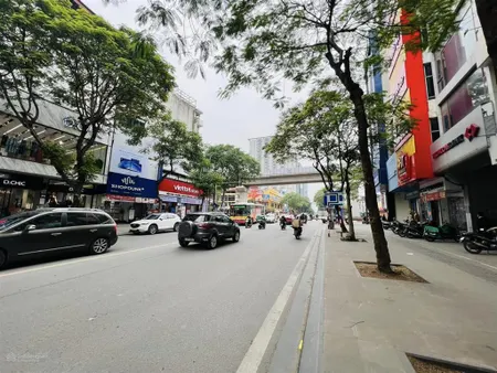 Bán nhà mặt phố thái hà, 17 tỷ, 50m2, 5 tầng. pháp lý đầy đủ, kinh doanh, oto, giá tốt